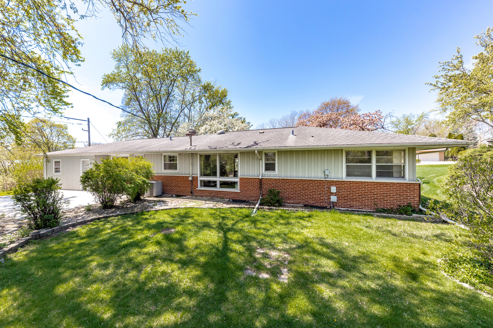 4S629 Radcliff Road Naperville IL 60563