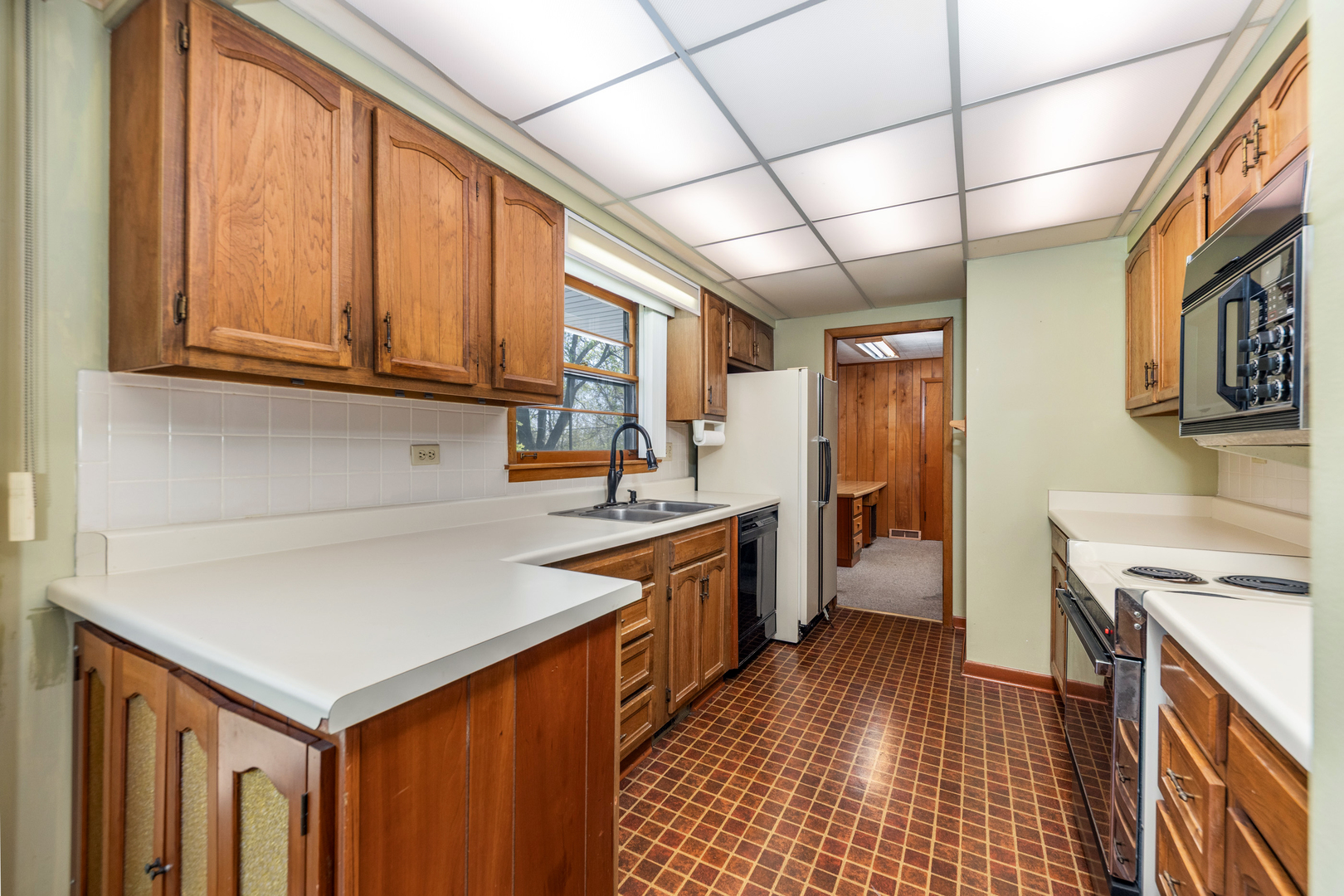 4S629 Radcliff Road Naperville IL 60563