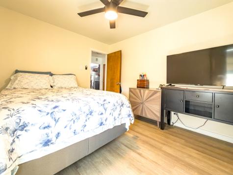 6824 South Kildare Avenue Chicago IL 60629