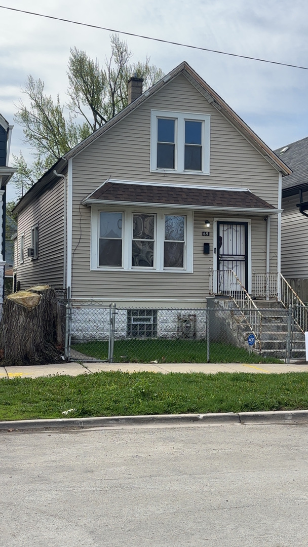 65 West 112th Place Chicago IL 60628