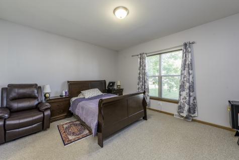 109 Hunter Court Grayslake IL 60030