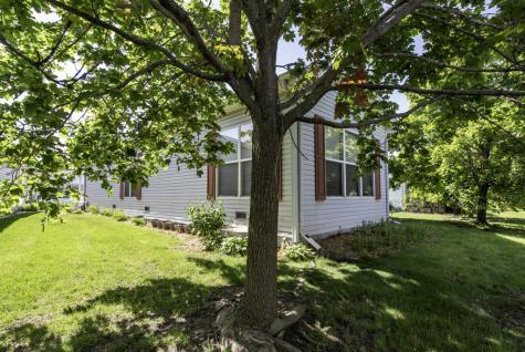 109 Hunter Court Grayslake IL 60030
