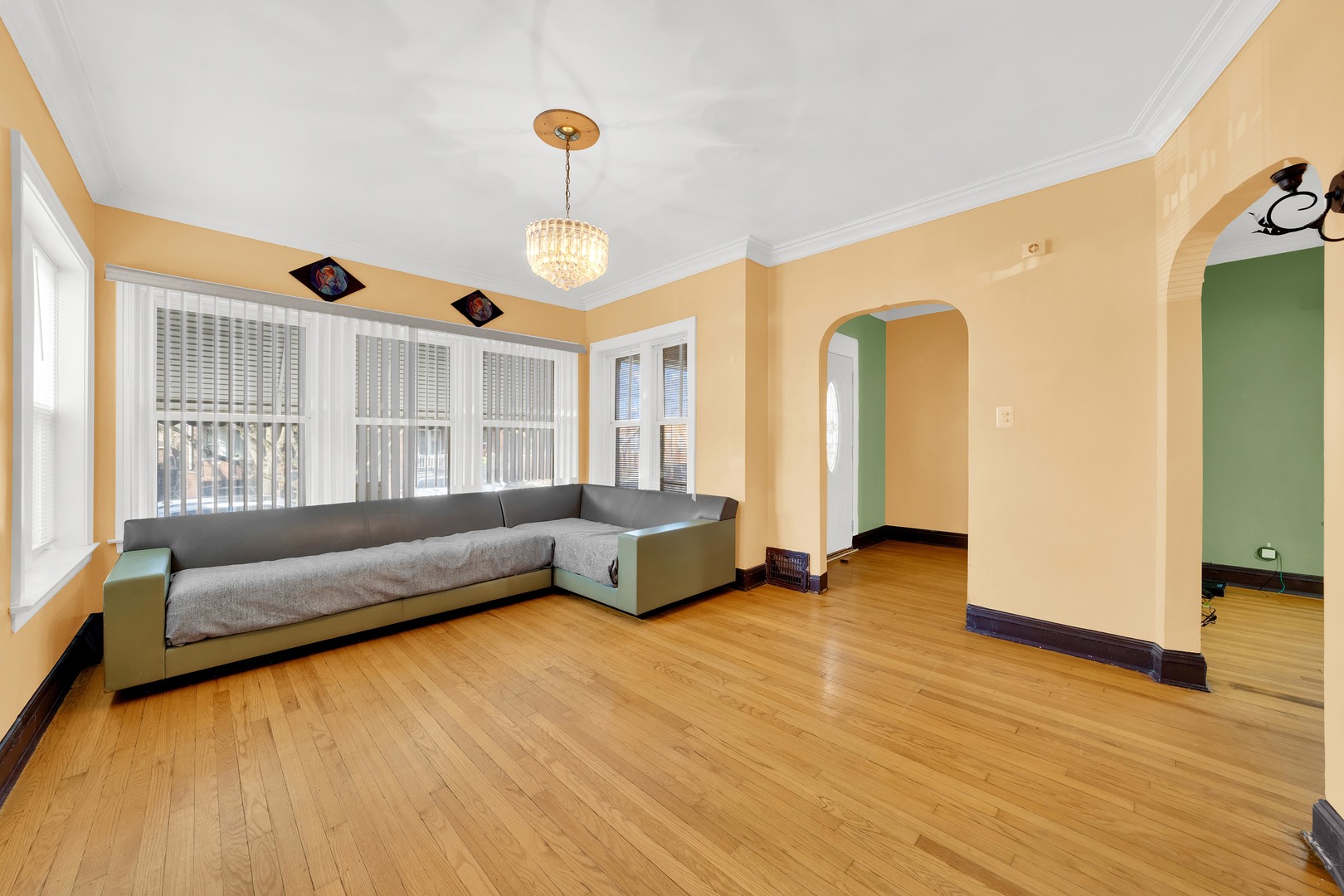 6431 South Maplewood Avenue Chicago IL 60629