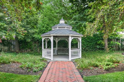 420 North Harrison Street Algonquin IL 60102