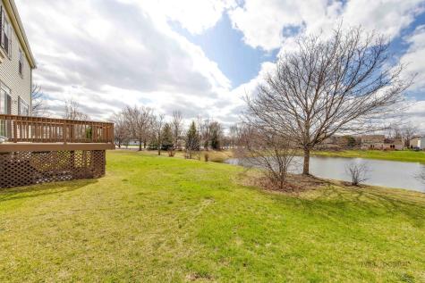 4 Waterton Drive Streamwood IL 60107