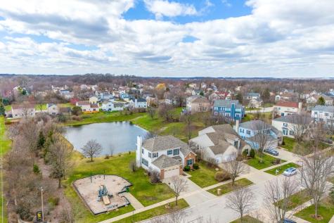 4 Waterton Drive Streamwood IL 60107