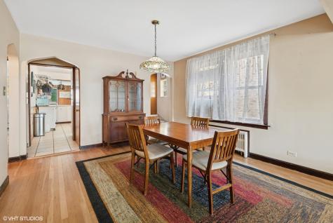 6321 North Merrimac Avenue Chicago IL 60646