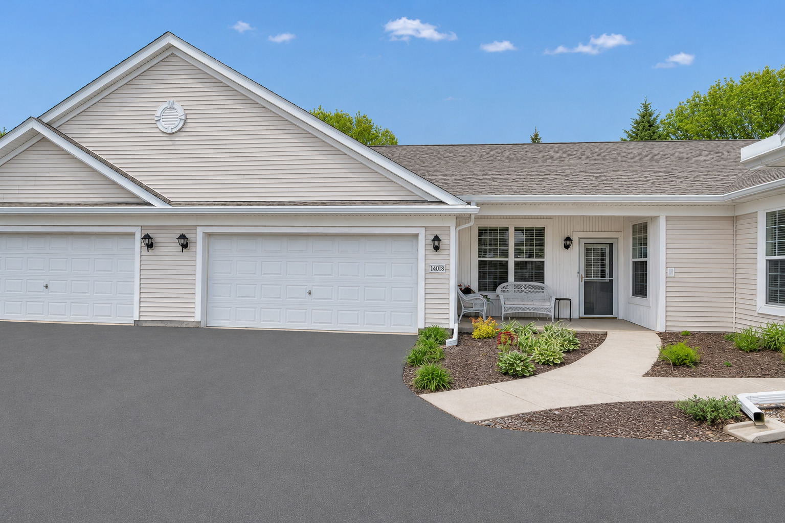 14028 Palisades Avenue Huntley IL 60142