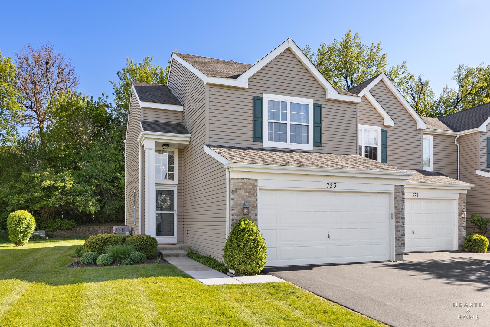 723 Silk Oak Lane Crystal Lake IL 60014