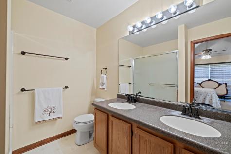 723 Silk Oak Lane Crystal Lake IL 60014