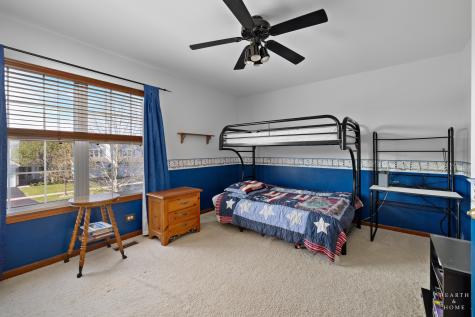 723 Silk Oak Lane Crystal Lake IL 60014