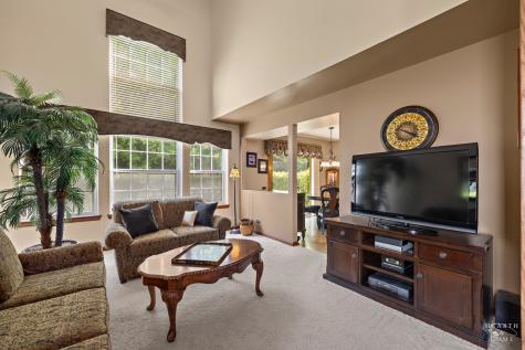 723 Silk Oak Lane Crystal Lake IL 60014