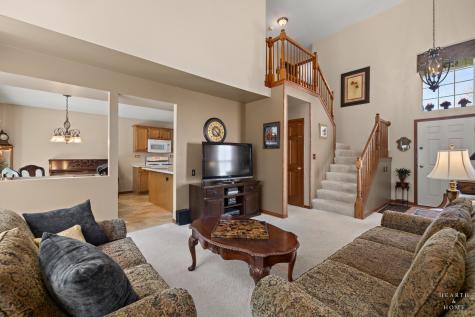 723 Silk Oak Lane Crystal Lake IL 60014