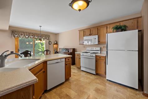 723 Silk Oak Lane Crystal Lake IL 60014