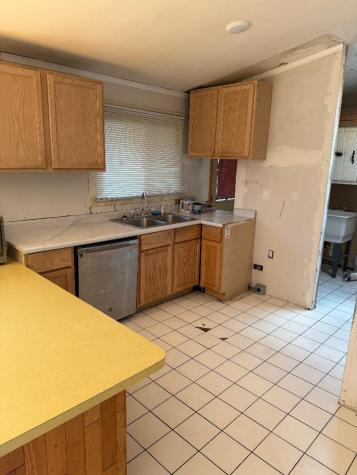 5555 West 90th Street Oak Lawn IL 60453