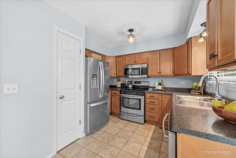 1150 Appleton Lane Geneva IL 60134