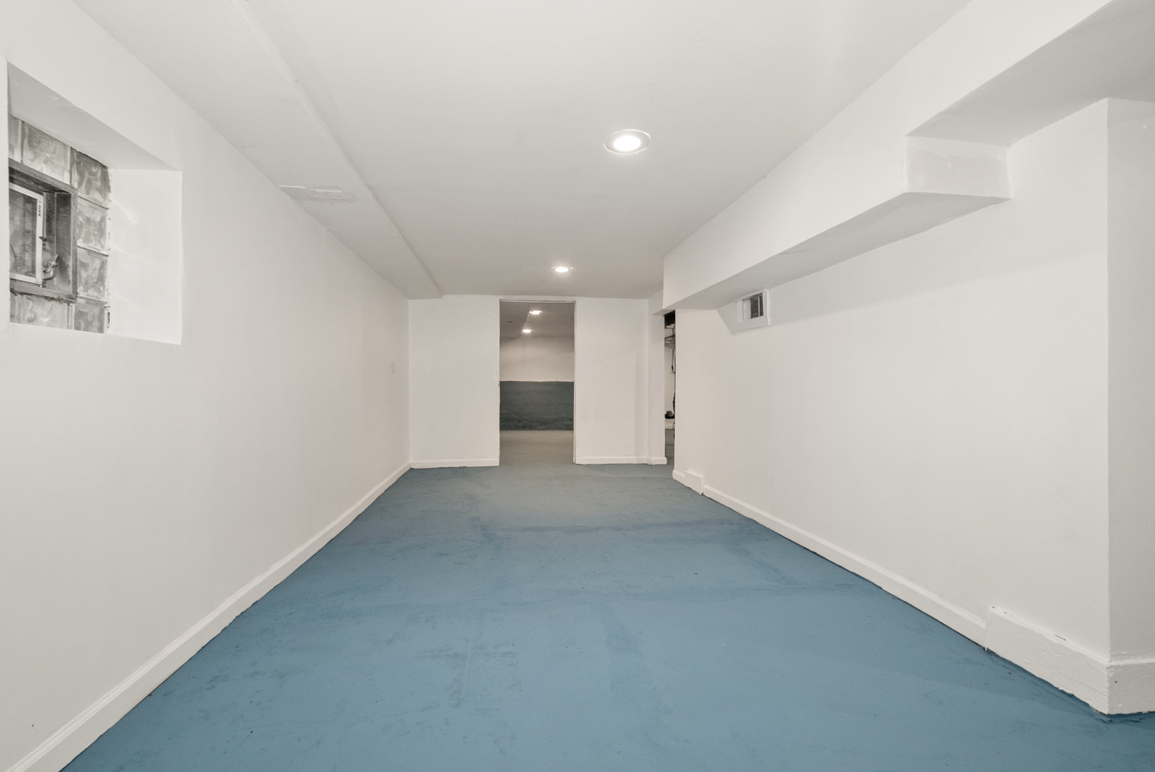 7642 South Dante Avenue Chicago IL 60619