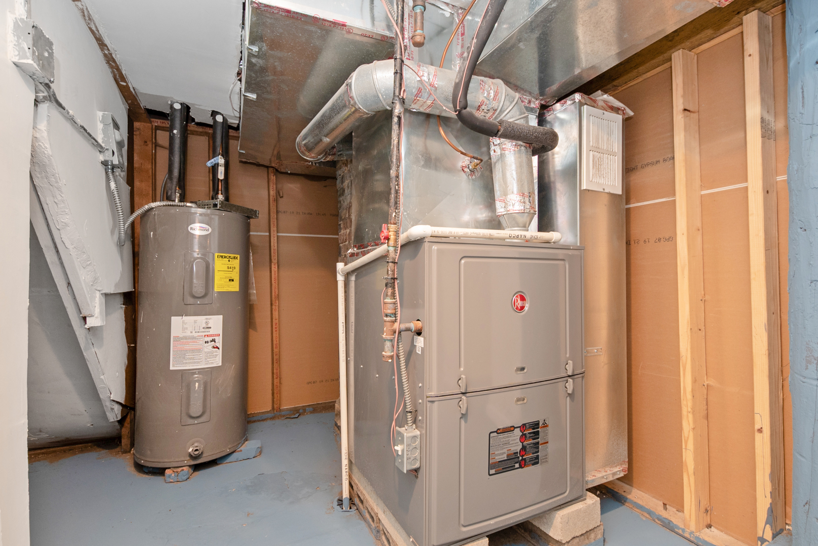 7642 South Dante Avenue Chicago IL 60619