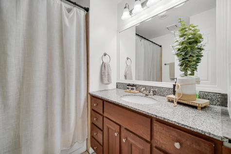 1185 Norwood Lane Aurora IL 60504