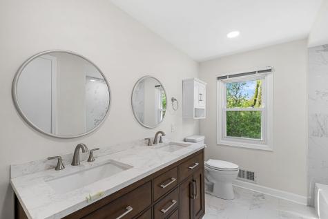 1115 Antique Lane Northbrook IL 60062