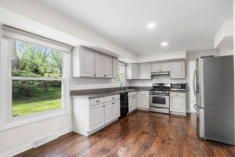 1115 Antique Lane Northbrook IL 60062