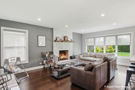 502 South Louis Street Mount Prospect IL 60056