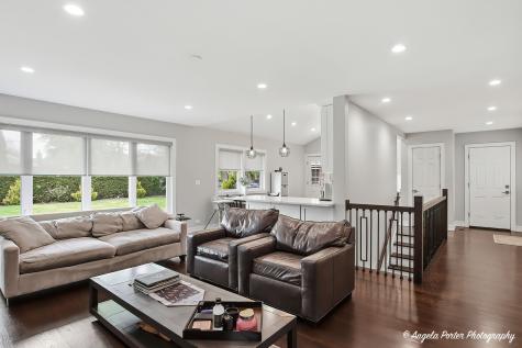 502 South Louis Street Mount Prospect IL 60056