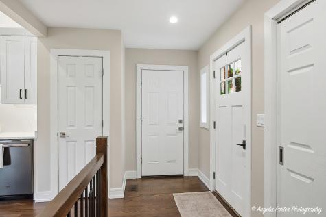 502 South Louis Street Mount Prospect IL 60056