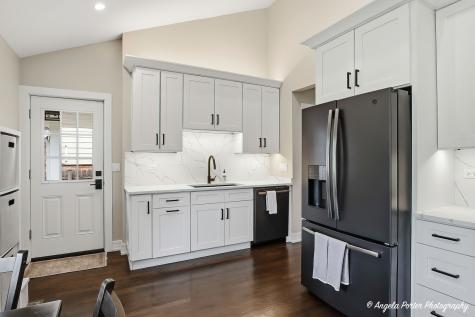 502 South Louis Street Mount Prospect IL 60056