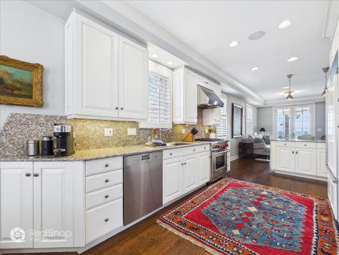552 Sunrise Avenue Lake Bluff IL 60044