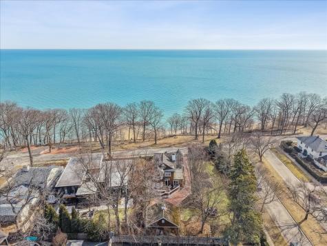 552 Sunrise Avenue Lake Bluff IL 60044
