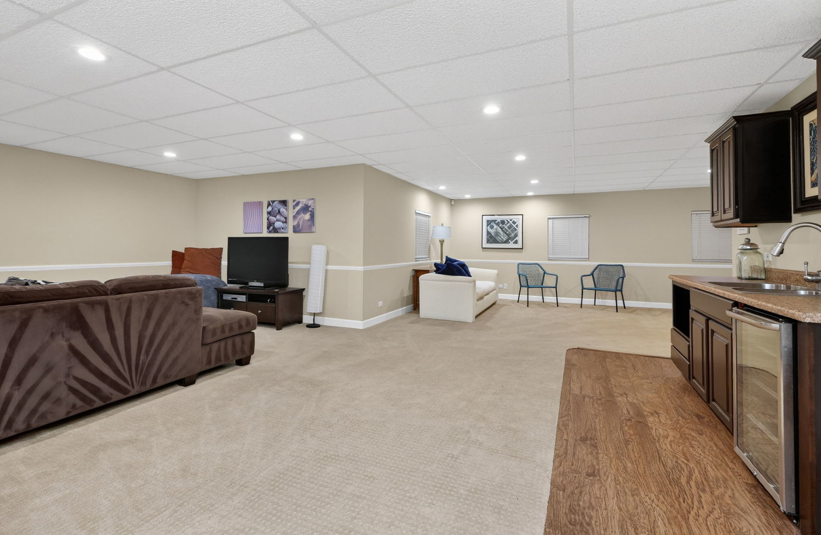 1376 Chapman Drive Darien IL 60561