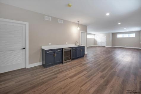 7715 West Balmoral Avenue Chicago IL 60656
