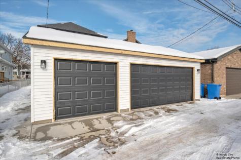 7715 West Balmoral Avenue Chicago IL 60656