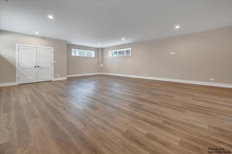 7715 West Balmoral Avenue Chicago IL 60656