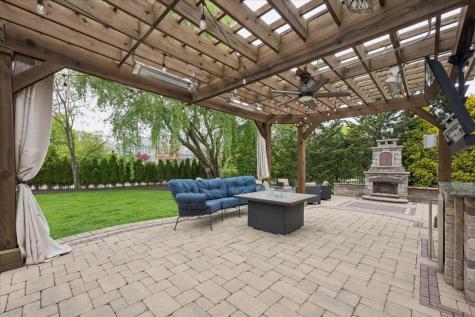 1598 Annapolis Drive Glenview IL 60026