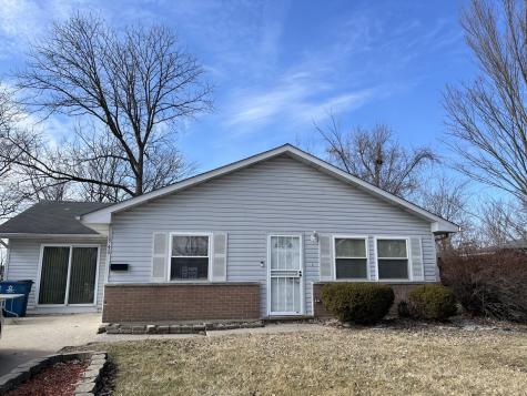 1946 Beacon Court Chicago Heights IL 60411
