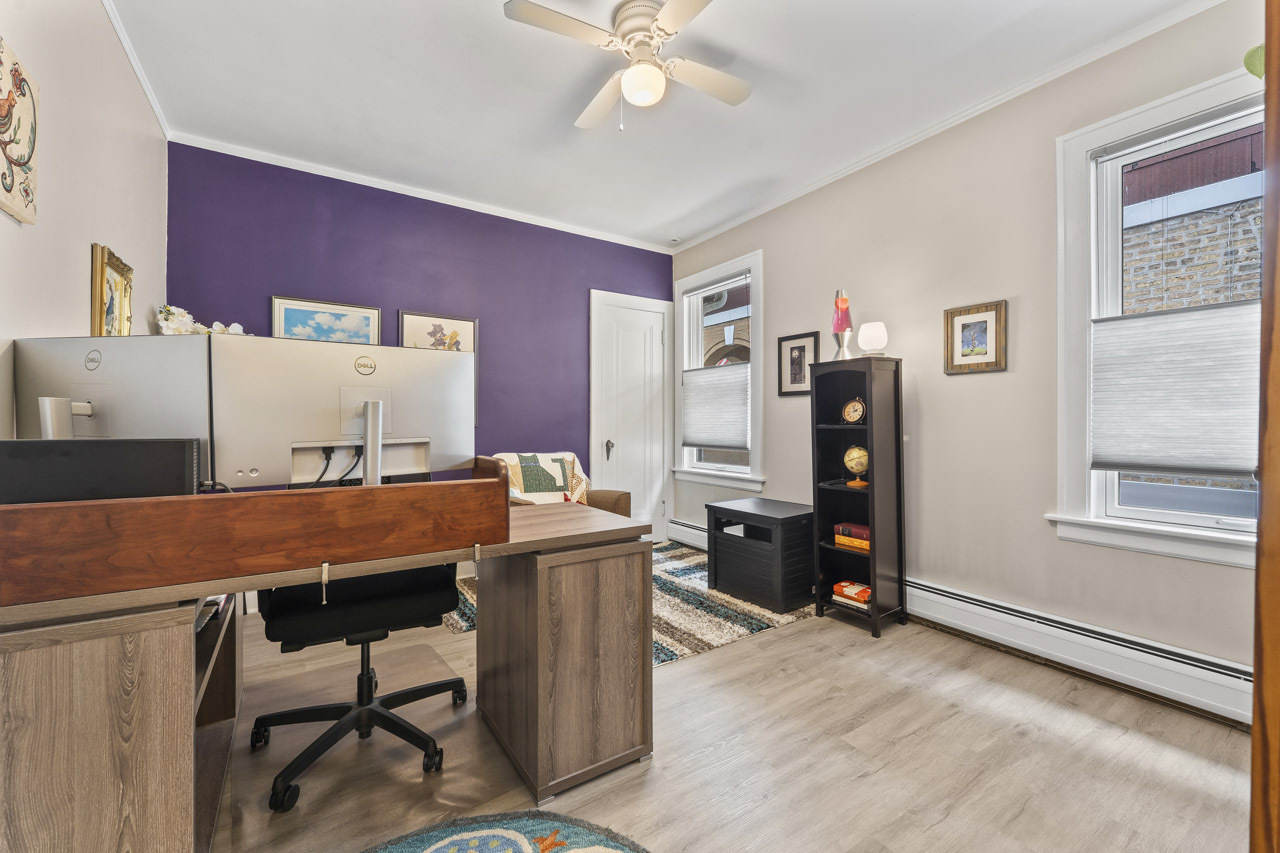 6628 North Onarga Avenue Chicago IL 60631
