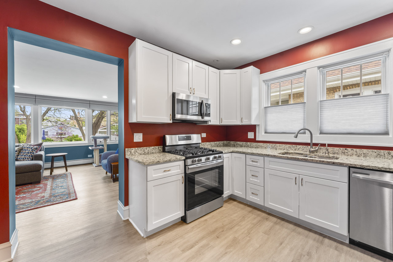 6628 North Onarga Avenue Chicago IL 60631