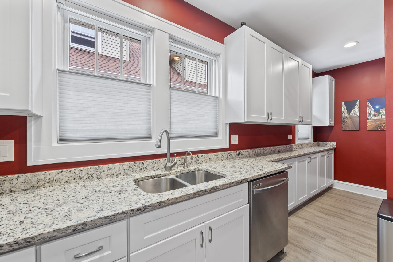 6628 North Onarga Avenue Chicago IL 60631
