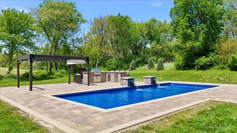 16614 Harmony Road Huntley IL 60142