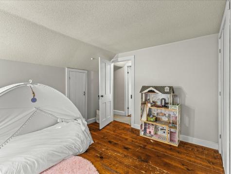 101 South Hickory Street Shannon IL 61078