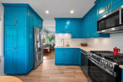 328 Ashland Avenue Highwood IL 60040