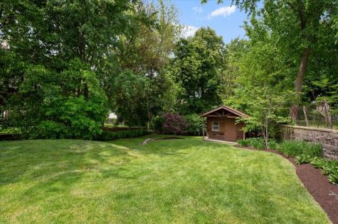 328 Ashland Avenue Highwood IL 60040