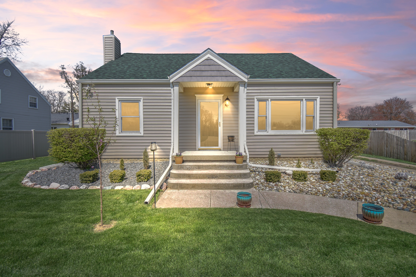 2110 East Oakland Avenue Bloomington IL 61701