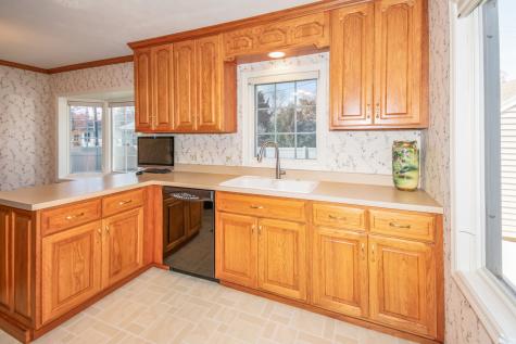 2110 East Oakland Avenue Bloomington IL 61701