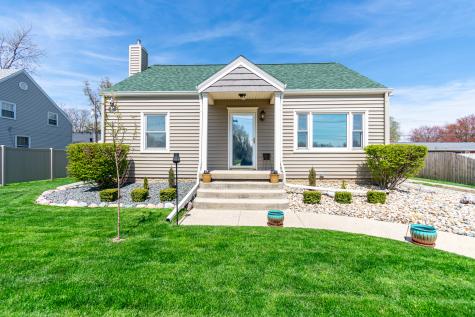 2110 East Oakland Avenue Bloomington IL 61701