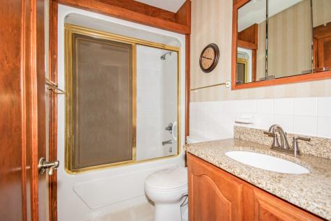 2110 East Oakland Avenue Bloomington IL 61701