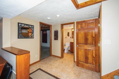 2110 East Oakland Avenue Bloomington IL 61701
