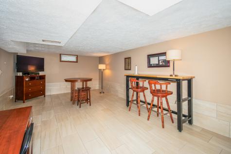 2110 East Oakland Avenue Bloomington IL 61701